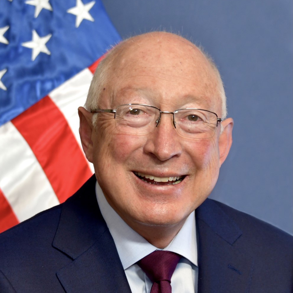 Embajador Ken Salazar